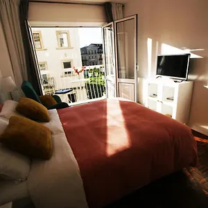 Oleiros Center Homestay