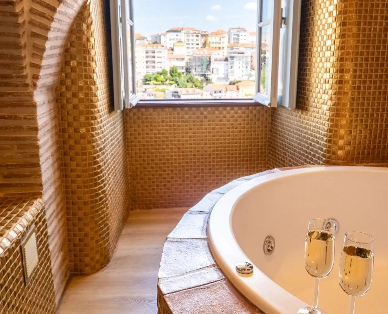 Solar Antigo Luxury Coimbra Hotel 3*,